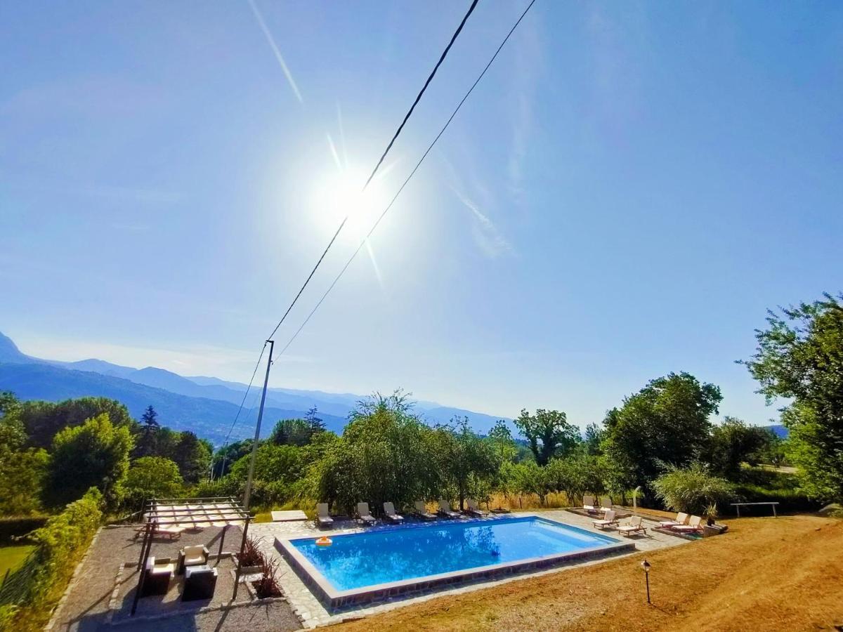 Agriturismo Borgo Biaia Camporgiano Extérieur photo