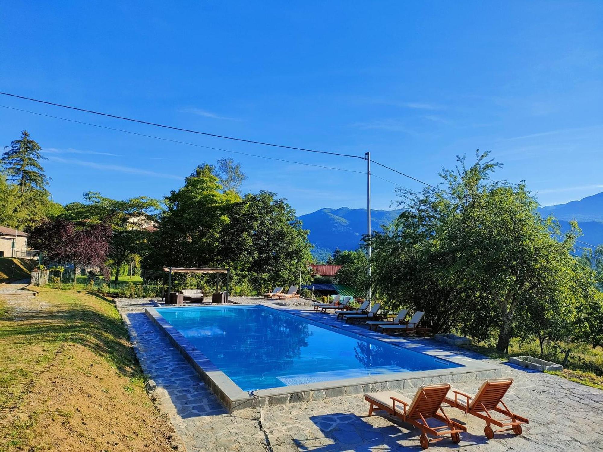 Agriturismo Borgo Biaia Camporgiano Extérieur photo