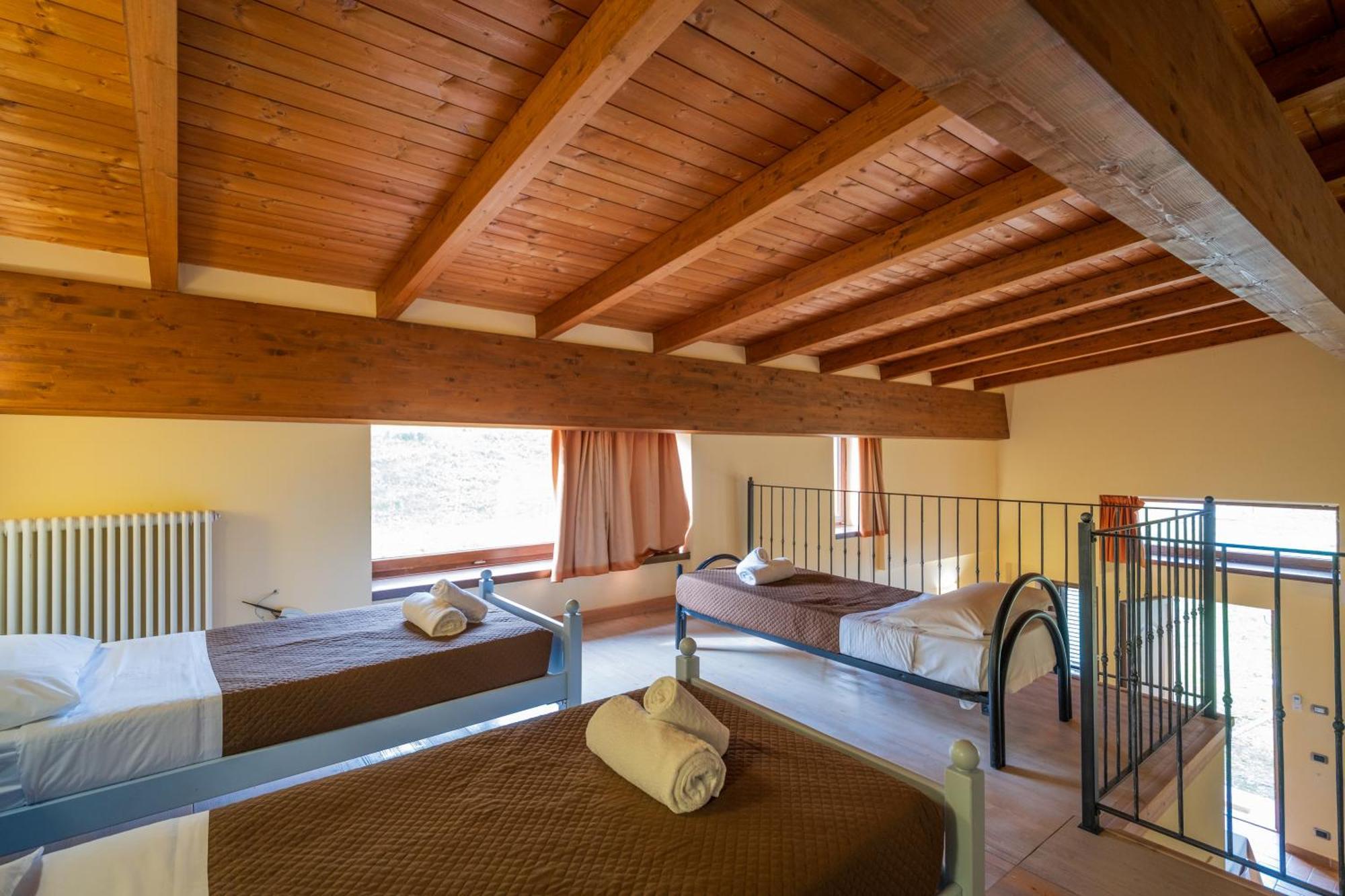 Agriturismo Borgo Biaia Camporgiano Extérieur photo