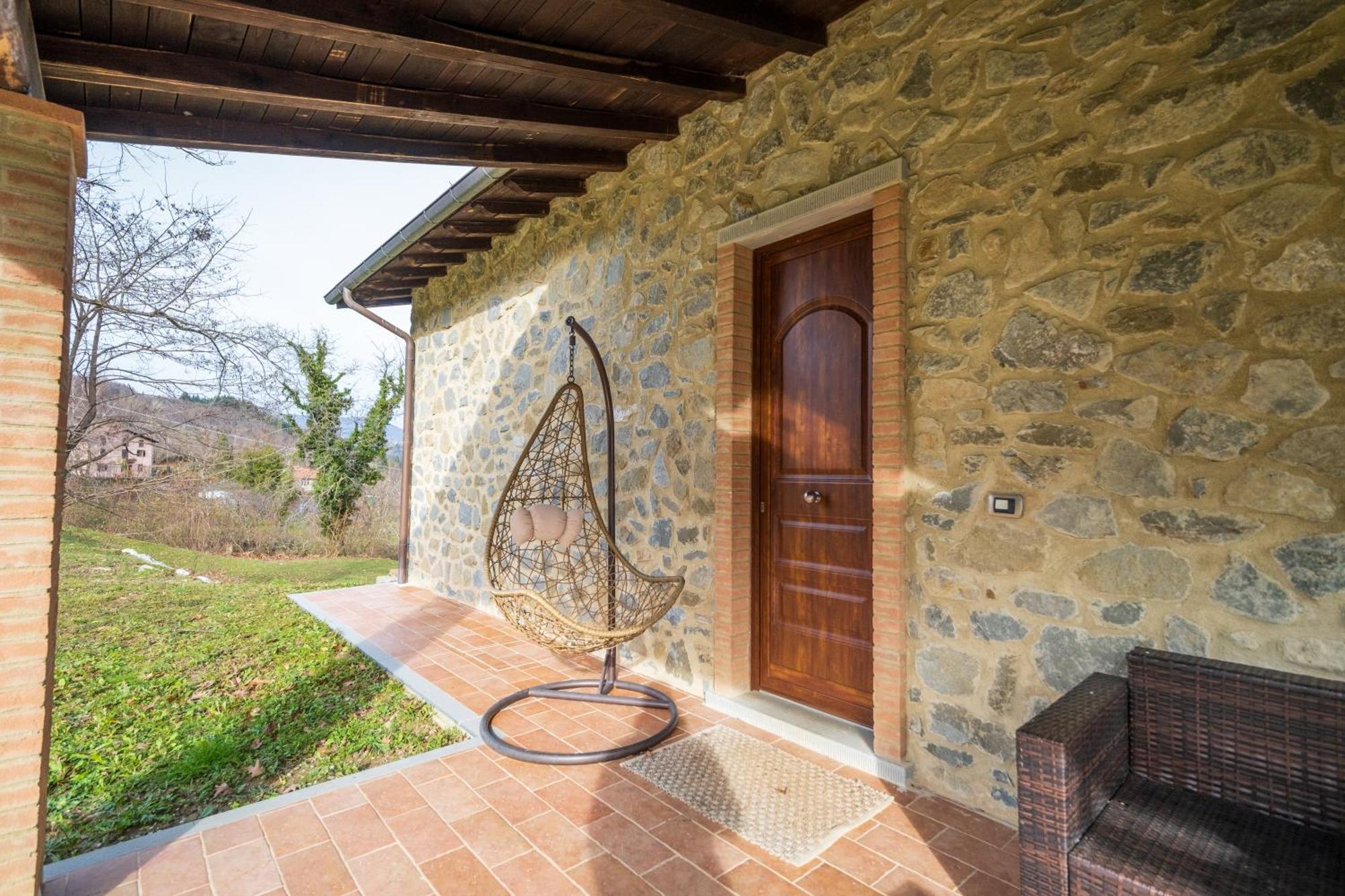 Agriturismo Borgo Biaia Camporgiano Extérieur photo
