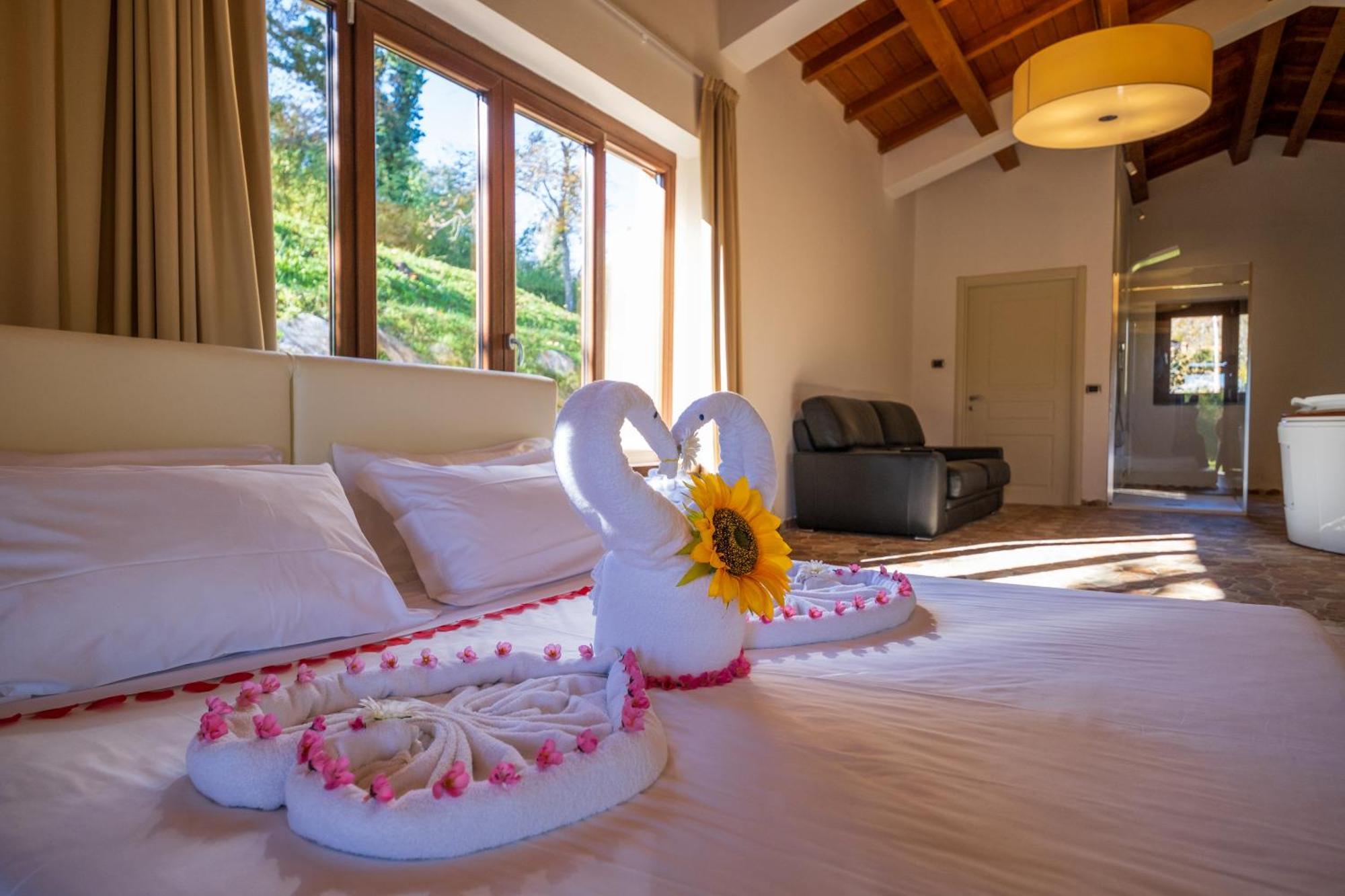 Agriturismo Borgo Biaia Camporgiano Extérieur photo