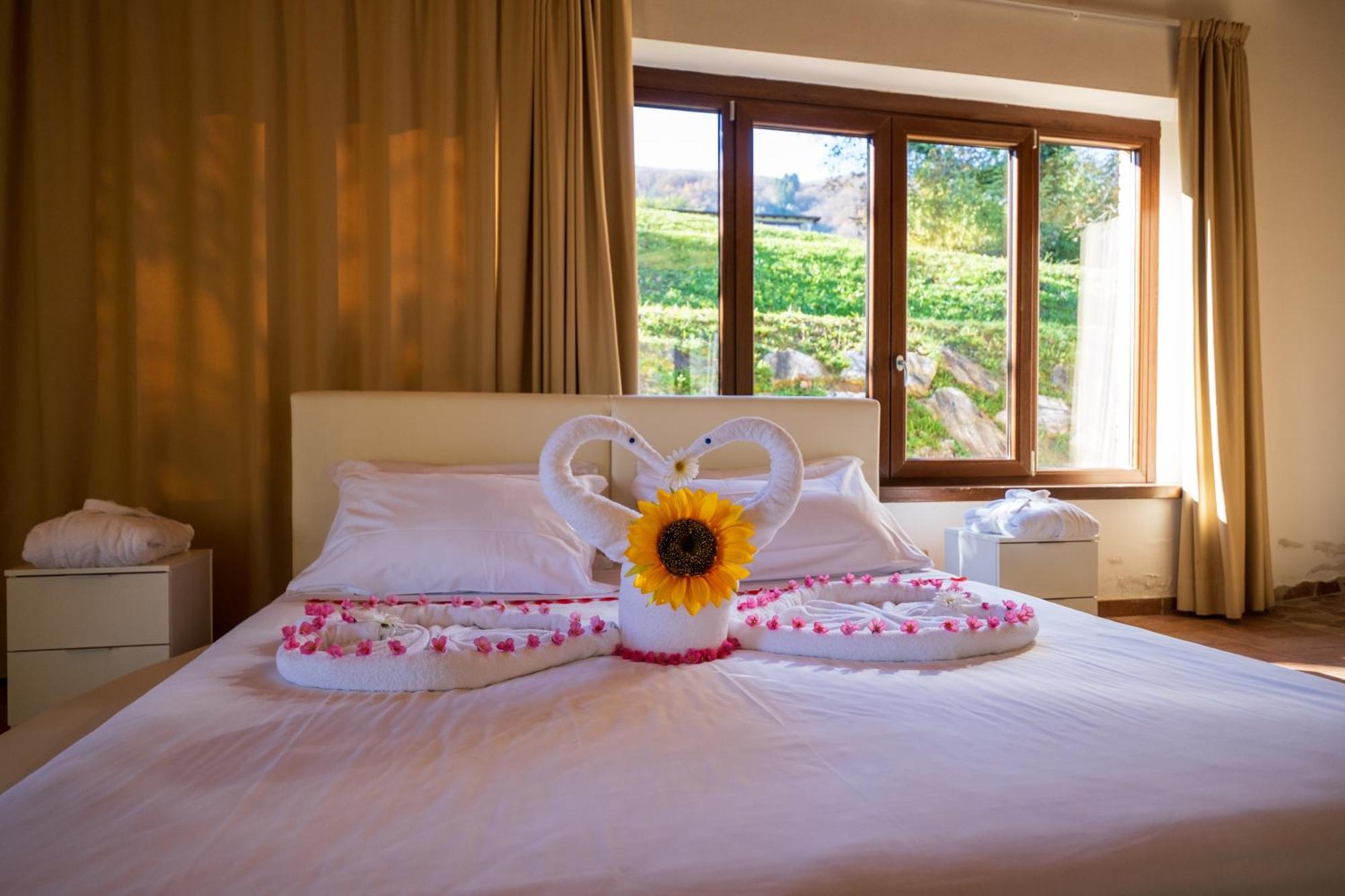 Agriturismo Borgo Biaia Camporgiano Extérieur photo