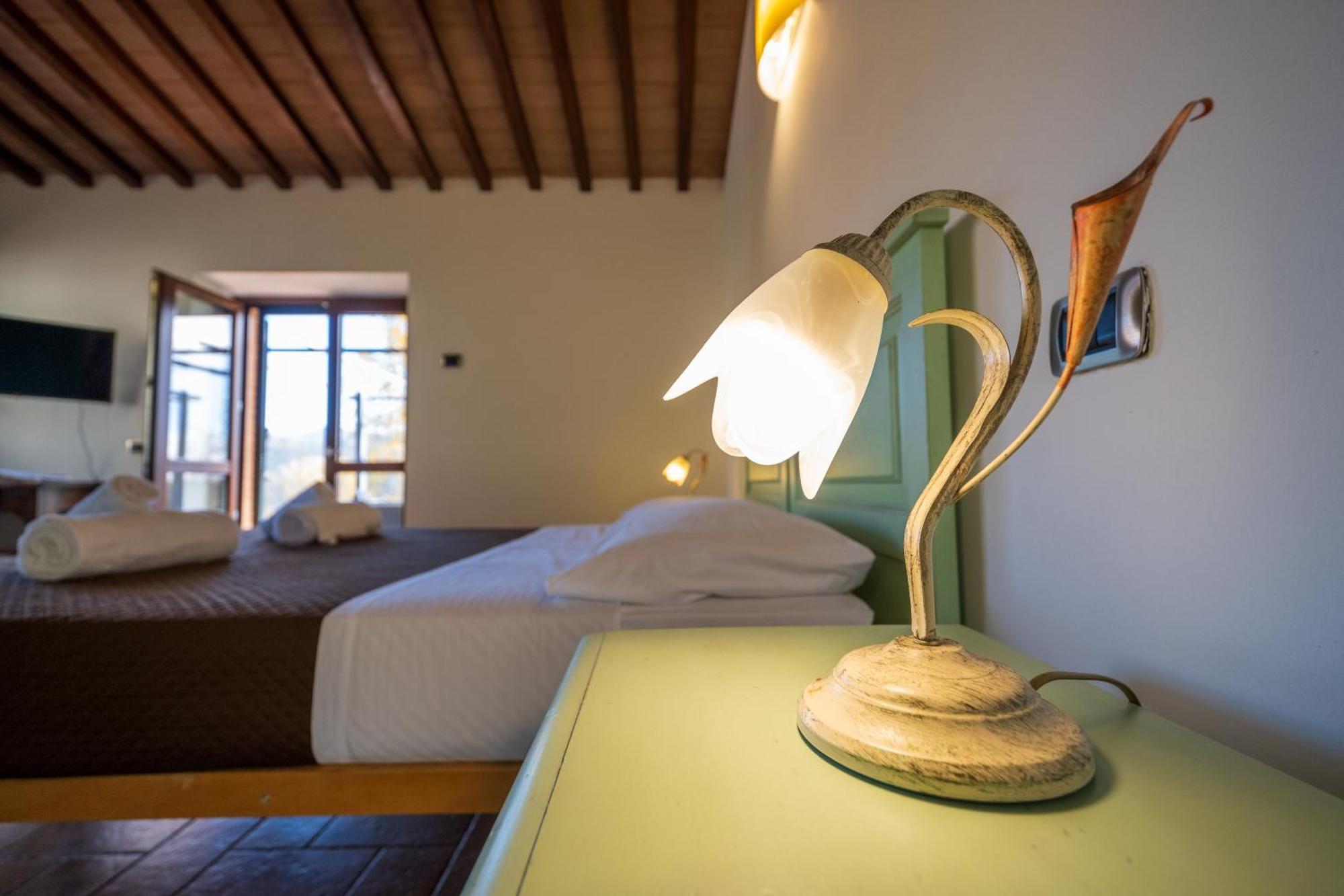 Agriturismo Borgo Biaia Camporgiano Extérieur photo
