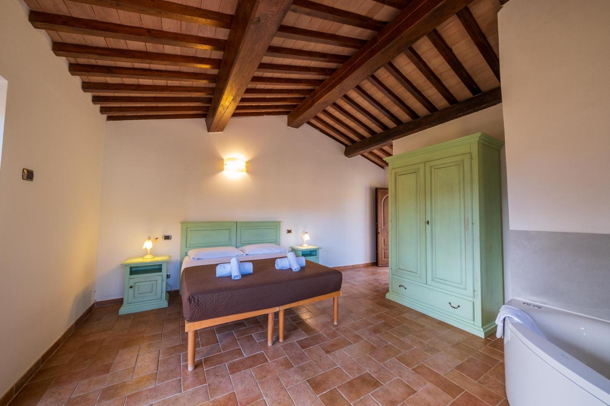 Agriturismo Borgo Biaia Camporgiano Extérieur photo