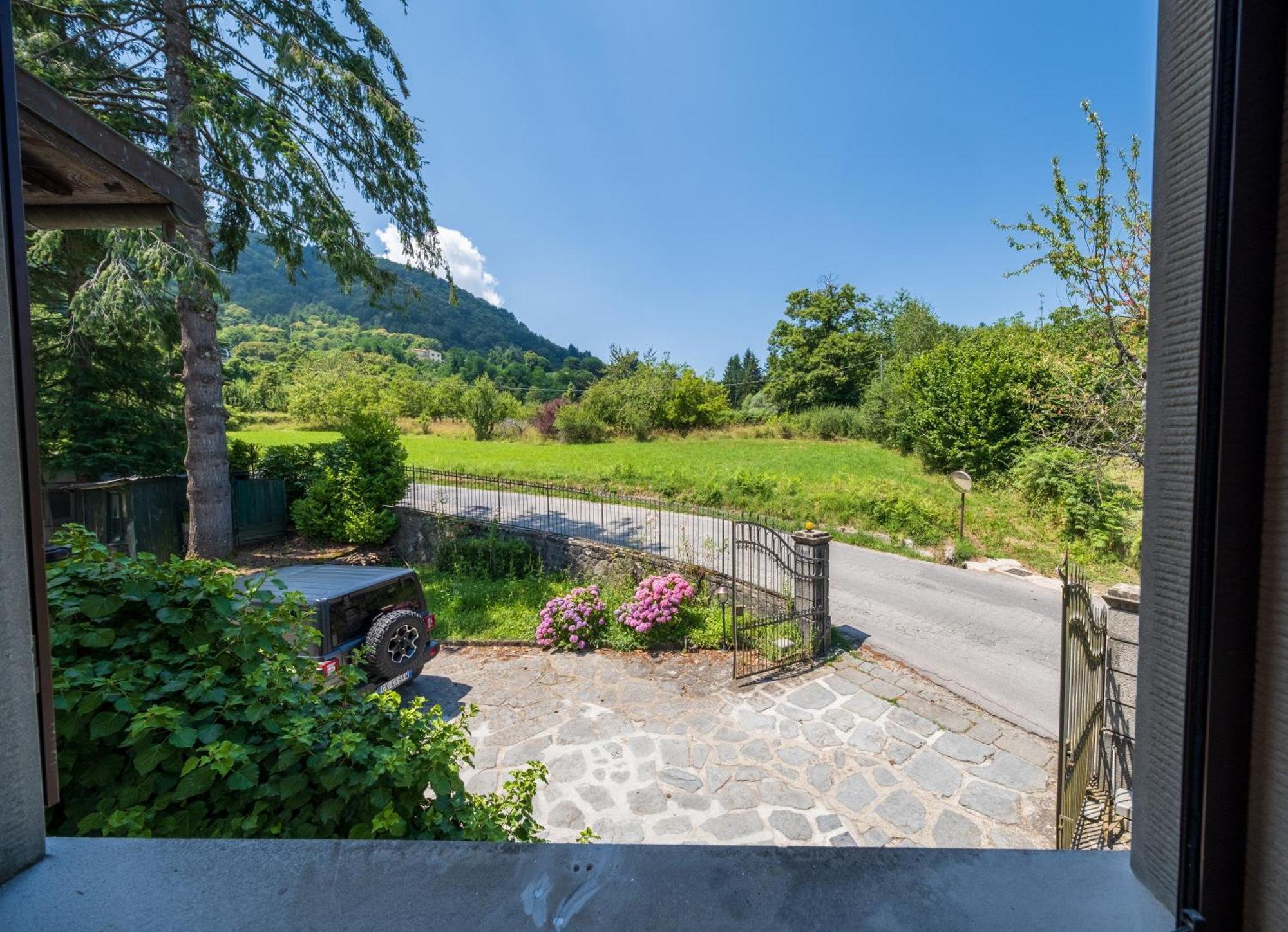 Agriturismo Borgo Biaia Camporgiano Extérieur photo